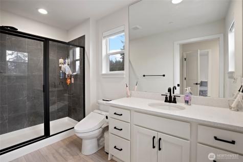 13420 Manor Way Lynnwood WA 98087