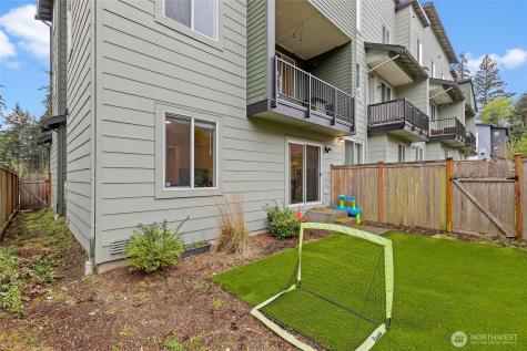 13420 Manor Way Lynnwood WA 98087