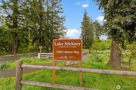 13420 Manor Way Lynnwood WA 98087