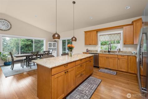 16411 Country Club Drive Burlington WA 98233