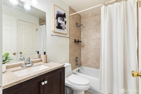 10825 158th Court NE Redmond WA 98052
