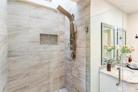 10825 158th Court NE Redmond WA 98052
