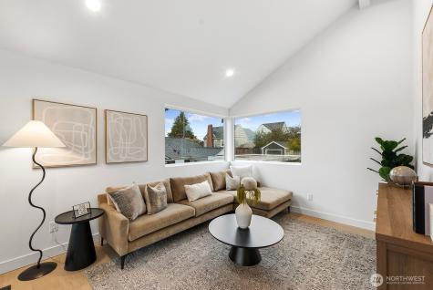 3808 42nd Avenue SW Seattle WA 98116