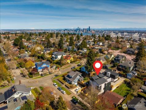 3808 42nd Avenue SW Seattle WA 98116