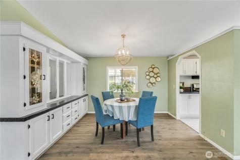 2019 SE Richmond Lane Port Orchard WA 98367