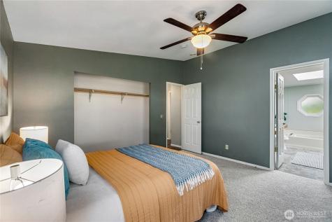 2019 SE Richmond Lane Port Orchard WA 98367