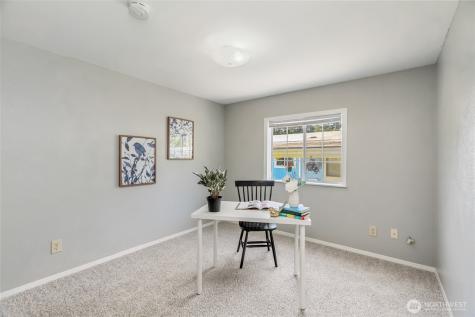 2019 SE Richmond Lane Port Orchard WA 98367
