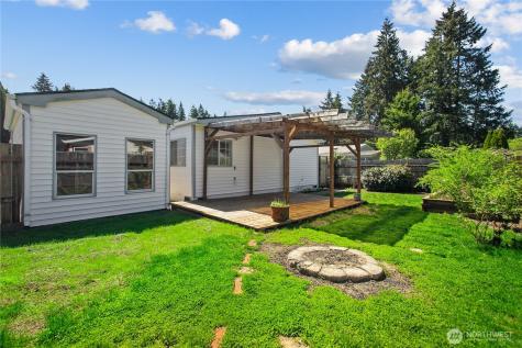 2019 SE Richmond Lane Port Orchard WA 98367