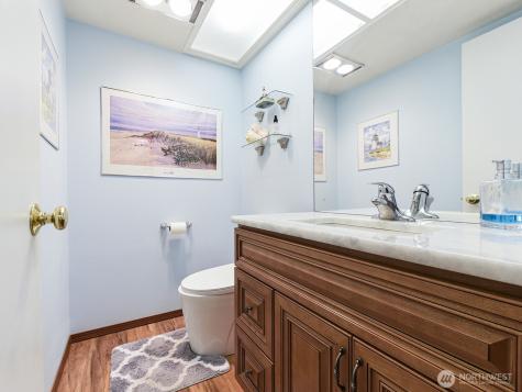 7713 Zircon Drive SW Lakewood WA 98498