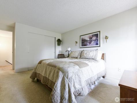 7713 Zircon Drive SW Lakewood WA 98498