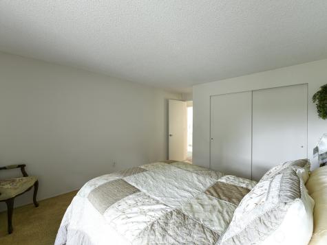 7713 Zircon Drive SW Lakewood WA 98498