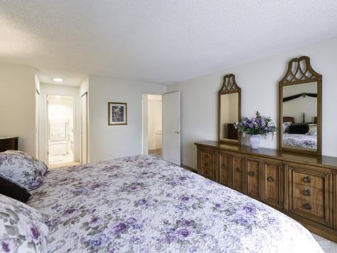 7713 Zircon Drive SW Lakewood WA 98498