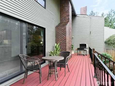 7713 Zircon Drive SW Lakewood WA 98498