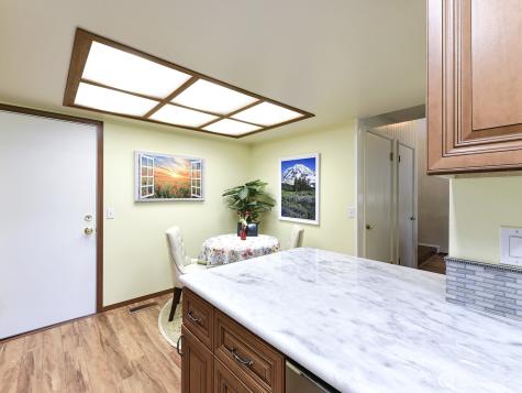 7713 Zircon Drive SW Lakewood WA 98498