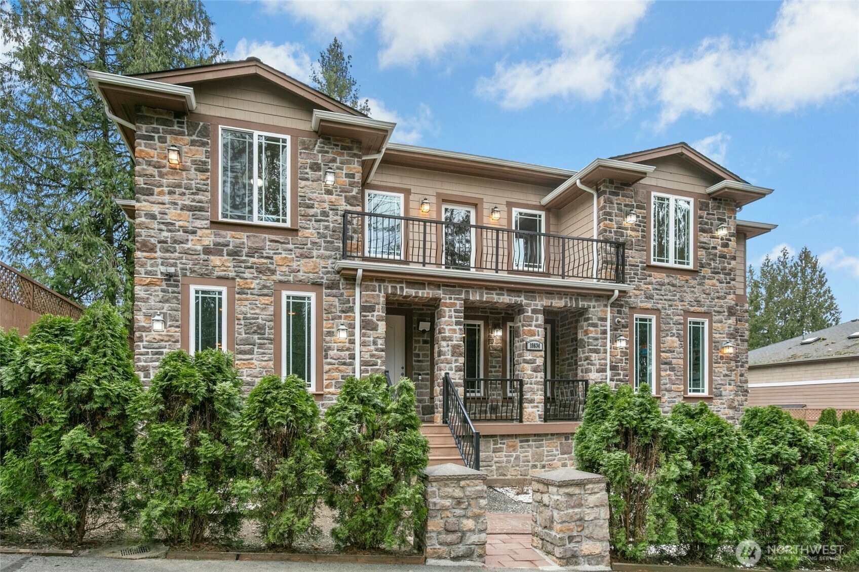 18634 92nd Avenue NE Bothell WA 98011