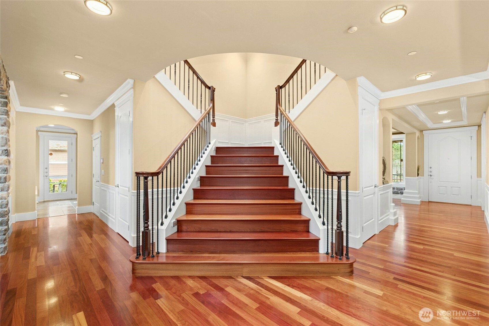 18634 92nd Avenue NE Bothell WA 98011