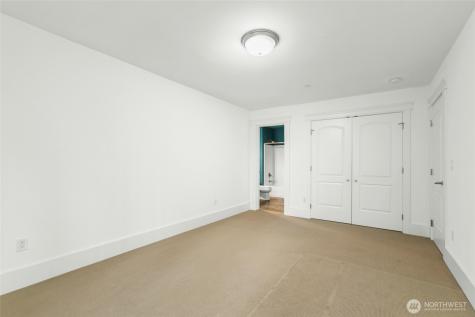 18634 92nd Avenue NE Bothell WA 98011