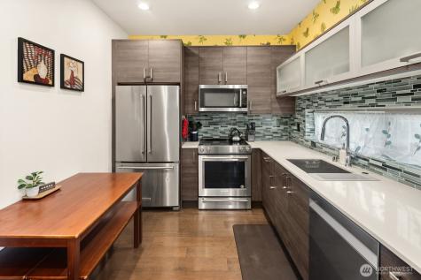 8358 19th Avenue NW Seattle WA 98117