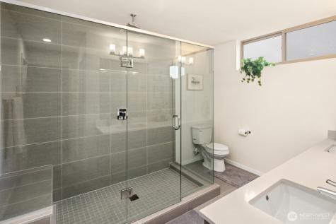 8358 19th Avenue NW Seattle WA 98117