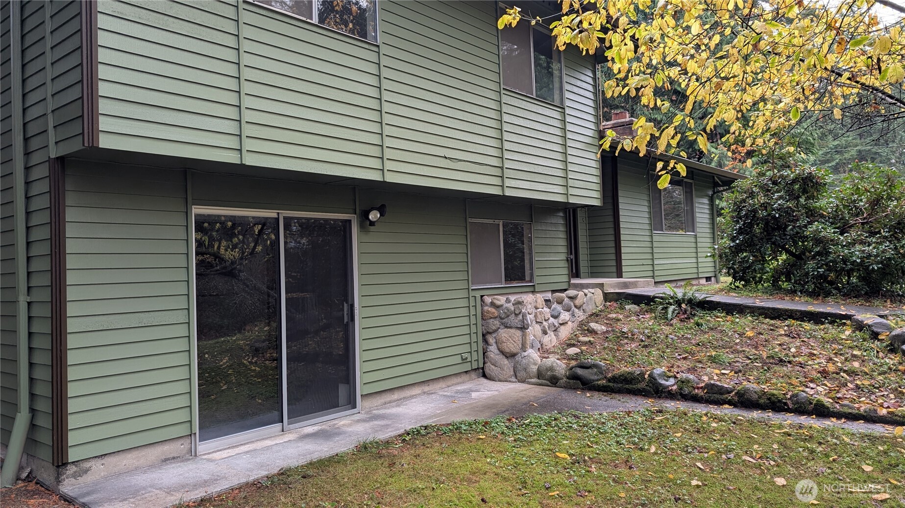 16826 41st Street E Lake Tapps WA 98391