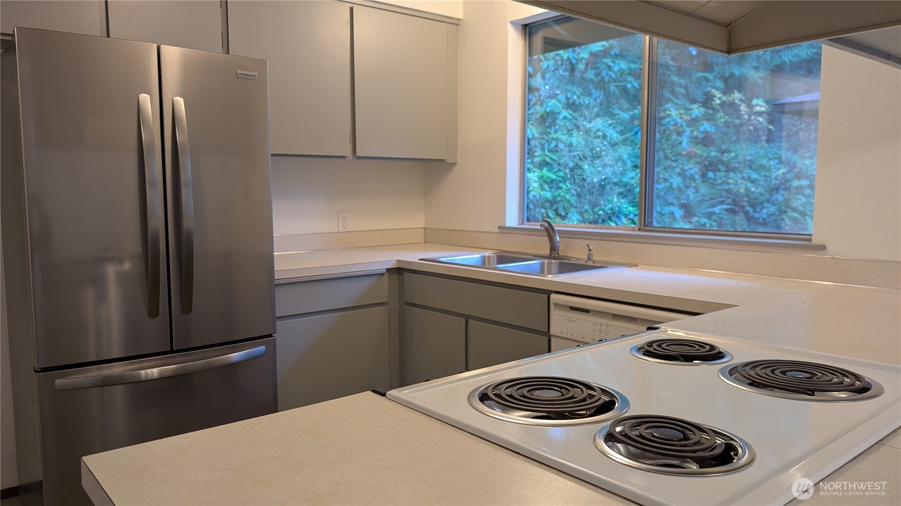 16826 41st Street E Lake Tapps WA 98391