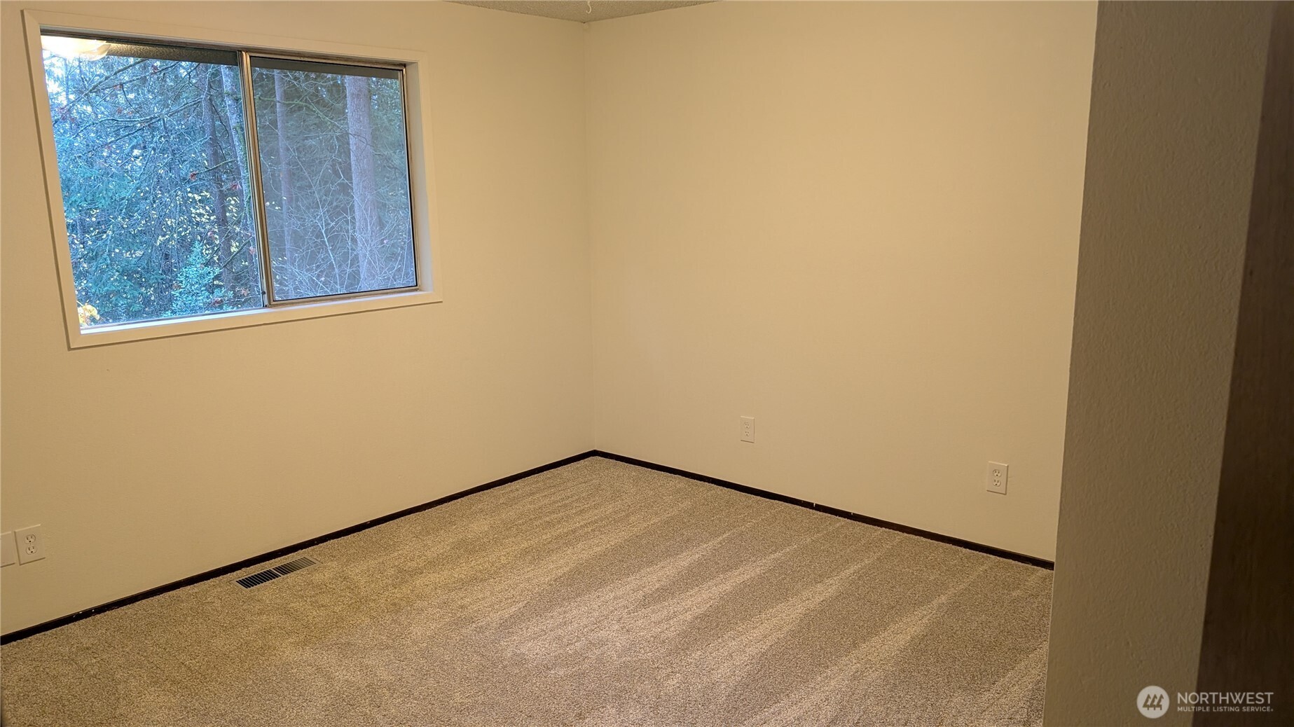 16826 41st Street E Lake Tapps WA 98391