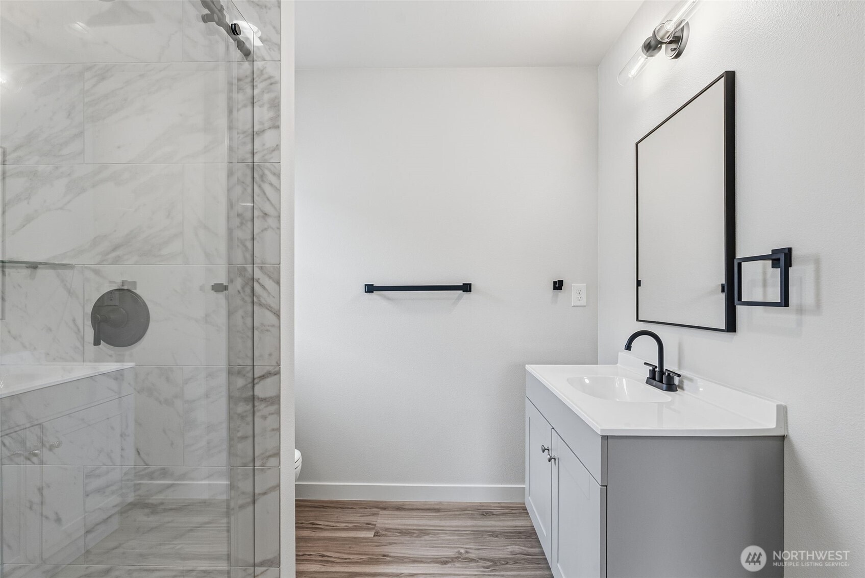 230 Glengate Street Cathlamet WA 98612