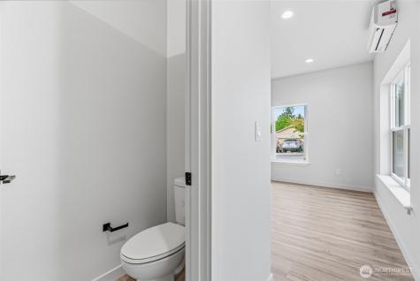 230 Glengate Street Cathlamet WA 98612