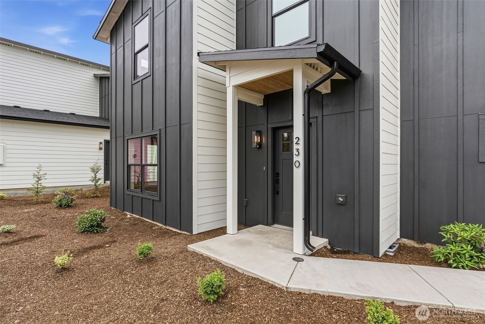 230 Glengate Street Cathlamet WA 98612