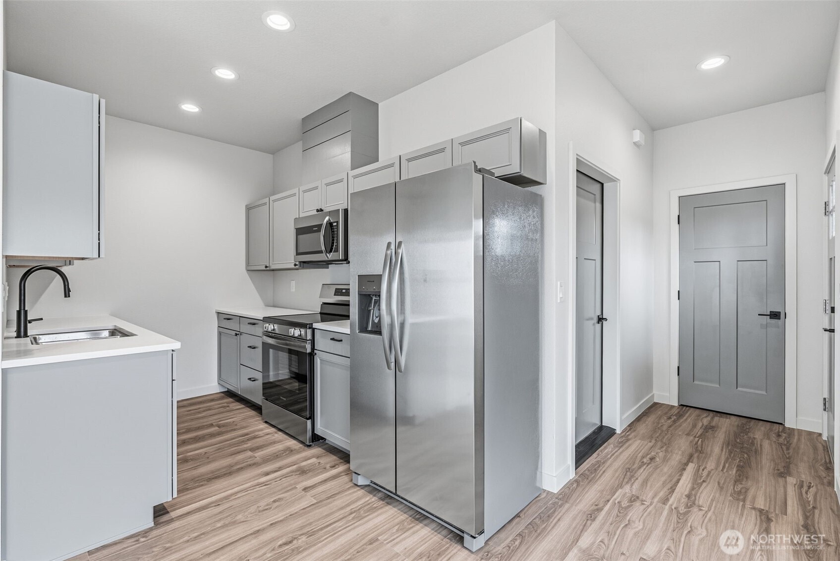 230 Glengate Street Cathlamet WA 98612