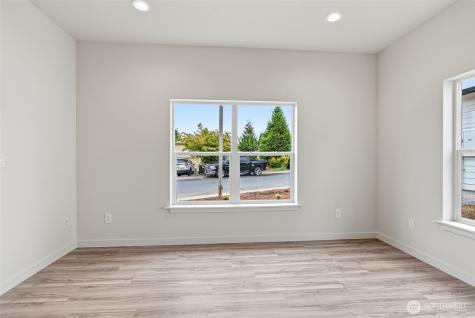 230 Glengate Street Cathlamet WA 98612