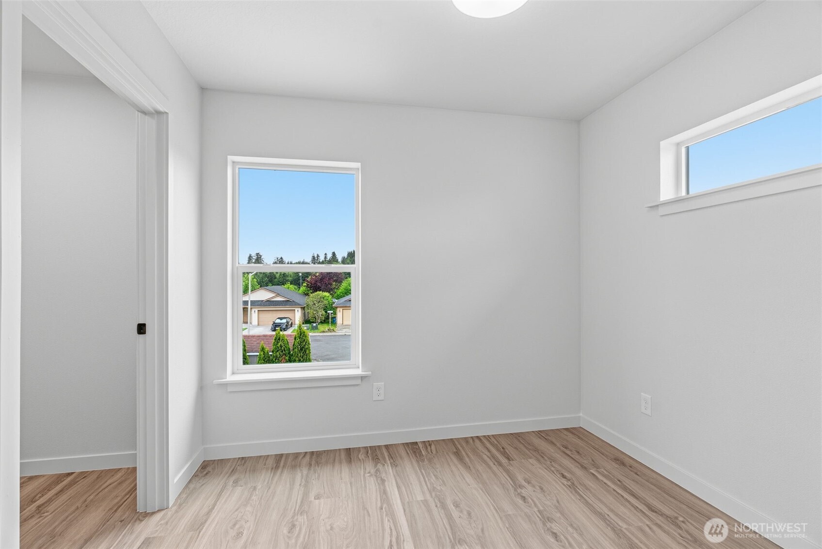 230 Glengate Street Cathlamet WA 98612