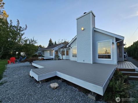 1951 Cascade View Camano Island WA 98282