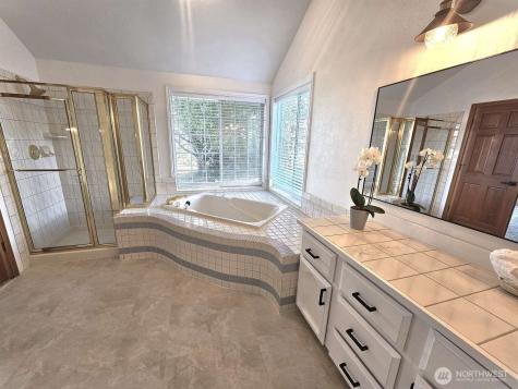 1951 Cascade View Camano Island WA 98282