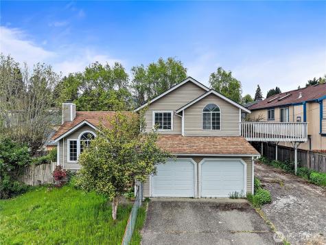 1100 3rd Place Renton WA 98057