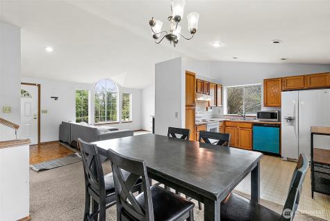 1100 3rd Place Renton WA 98057