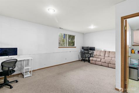 1100 3rd Place Renton WA 98057