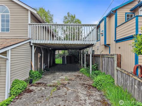 1100 3rd Place Renton WA 98057