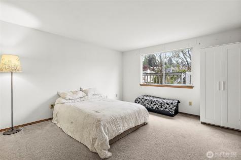 1100 3rd Place Renton WA 98057