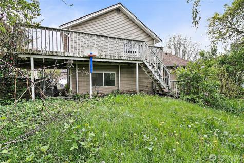 1100 3rd Place Renton WA 98057