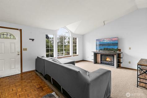 1100 3rd Place Renton WA 98057