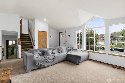 1100 3rd Place Renton WA 98057