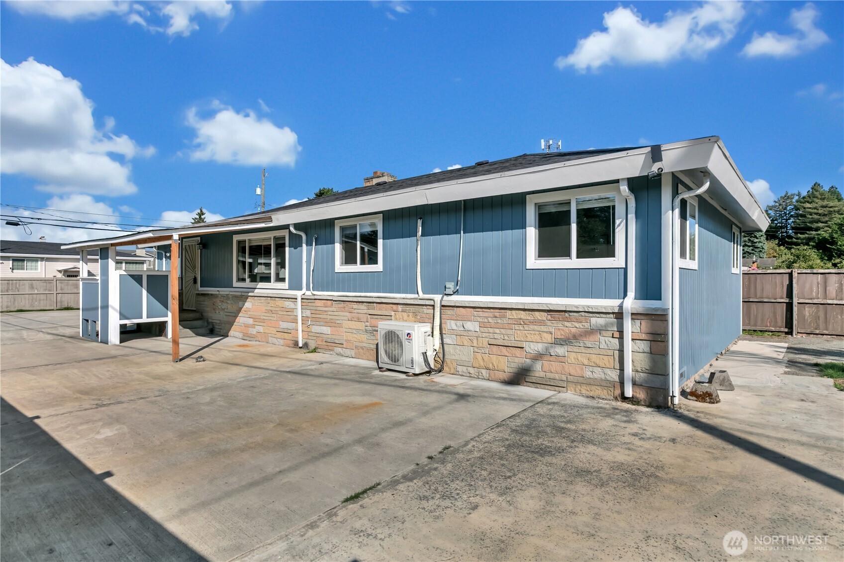 3501 S Webster Street Seattle WA 98118