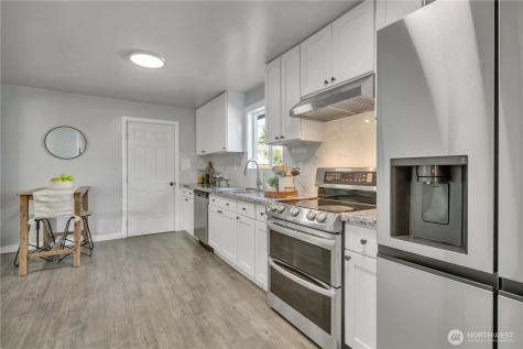 3501 S Webster Street Seattle WA 98118