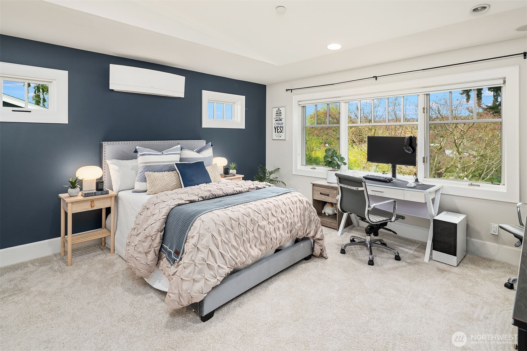 4427 95th Avenue NE Yarrow Point WA 98004