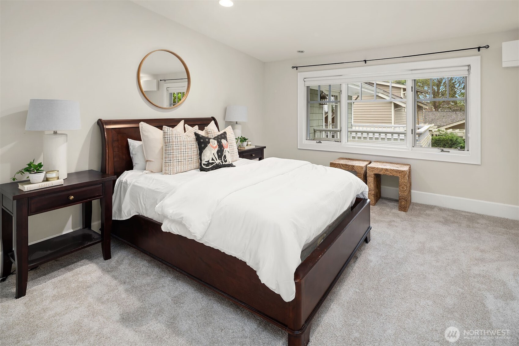4427 95th Avenue NE Yarrow Point WA 98004