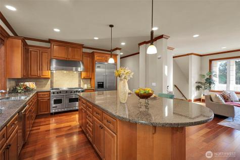 4563 162nd Lane SE Bellevue WA 98006