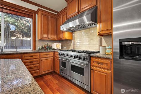 4563 162nd Lane SE Bellevue WA 98006