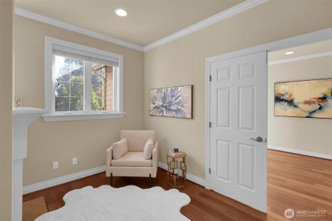 4563 162nd Lane SE Bellevue WA 98006