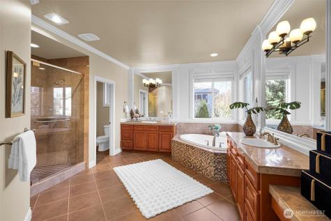 4563 162nd Lane SE Bellevue WA 98006